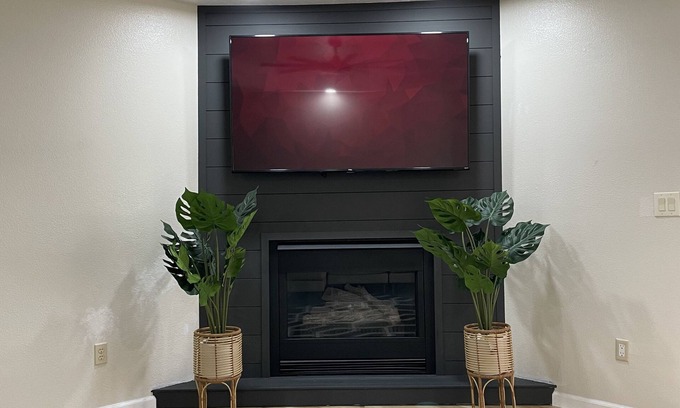 Ozark House | Cozy Home in Ozark MO