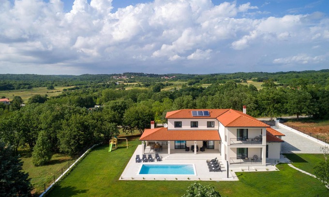 Prodol House | Cozy home in Prodol with WiFi