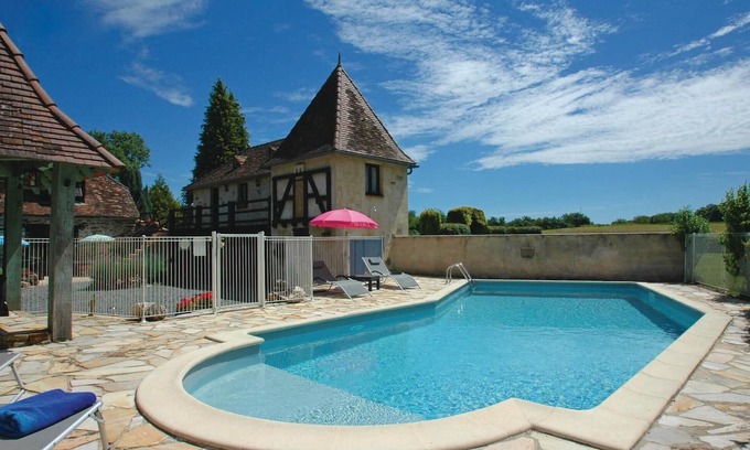 Savignac-Ledrier House | Cozy home in Savigvac-Lédrier with WiFi