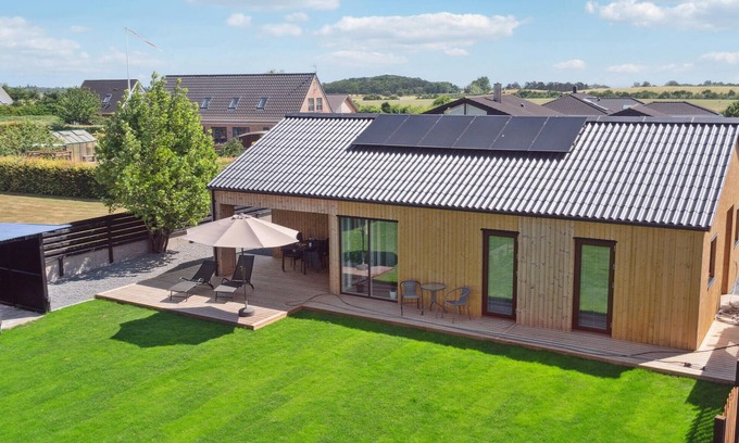 Tranebjerg House | Cozy home in Samsø with kitchen