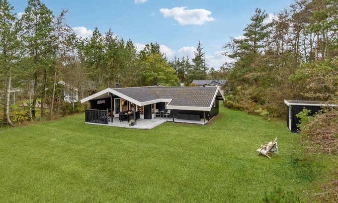 Hulsig House | Cozy home in Skagen with kitchen