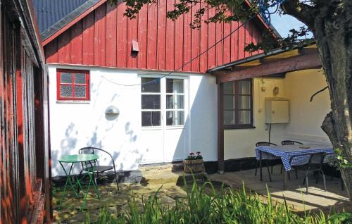 Skillinge House | Cozy Home In Skillinge