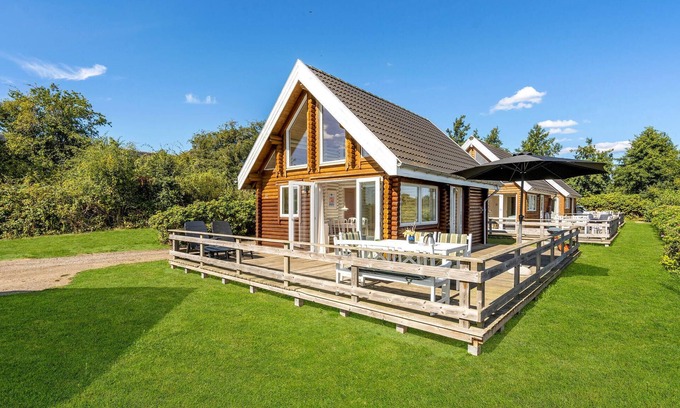 Tranekaer House | Cozy home in Tranekær with kitchen