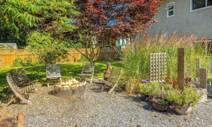 North Cowichan House | Cozy House
