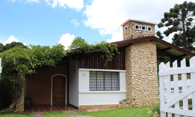 Vila Iara House | Cozy House in Capivari