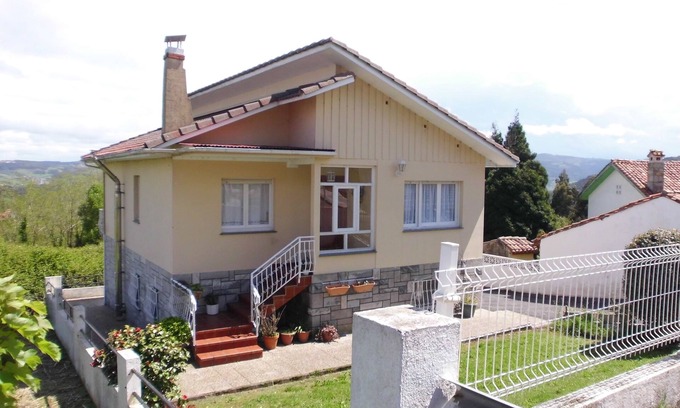 Muros de Nalon House | Cozy House in Muros de Nalón
