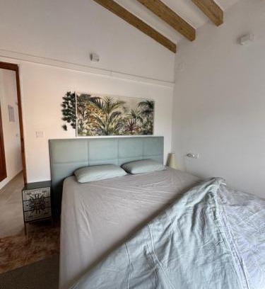 Aigues House | Cozy House in the Mountains with Sea Views