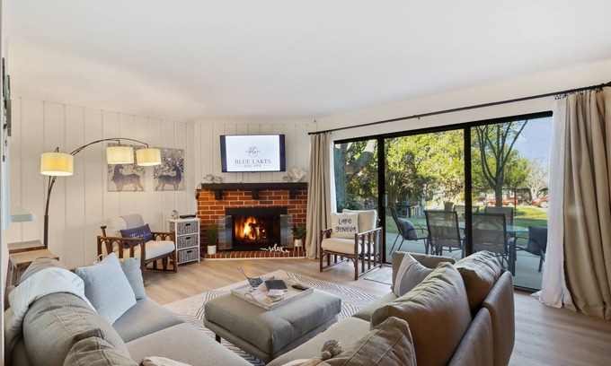 Lake Geneva Condo | Cozy Lake Geneva Retreat | Amenities | WiFi