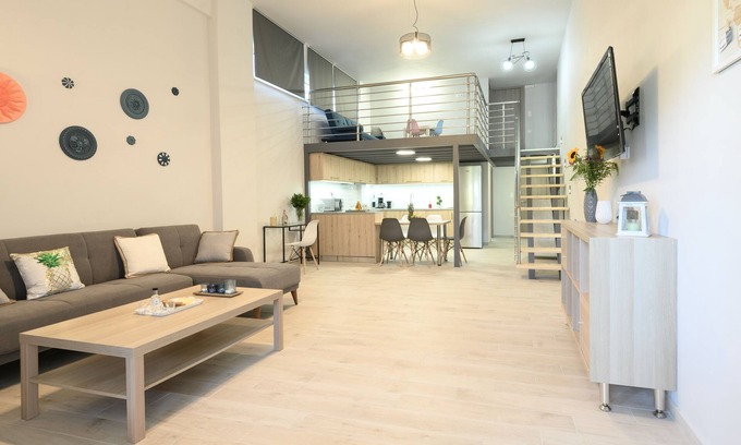 Kokkini Chani House | Cozy lofthouse - 3 min from the beach!