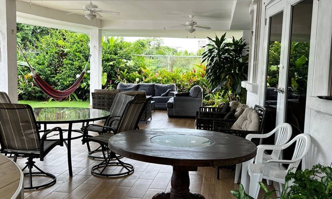 Playa Coronado House | Cozy Mansion a few minutes from the beach. Enjoy with your family and friends