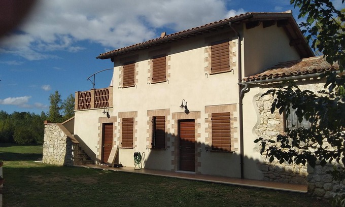 Acquasparta Apartment | Cozy mini-apartment nestled in the green Umbrian countryside