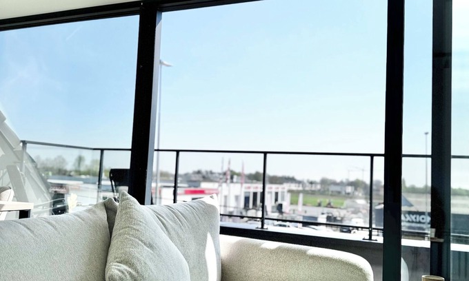 Astene Apartment | Cozy modern duplex