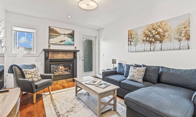 Canmore Condo | Cozy Mountain 1 BR Condo, pool, hot tub, close to all Canmore has to offer