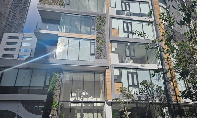 La Carolina Apartment | Cozy new studio in Harmony Building with incredible communal areas.