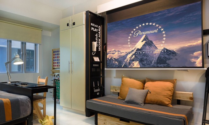 Pinagsama Condo | Cozy place to play, work, watch and explore BGC. Pet Friendly!