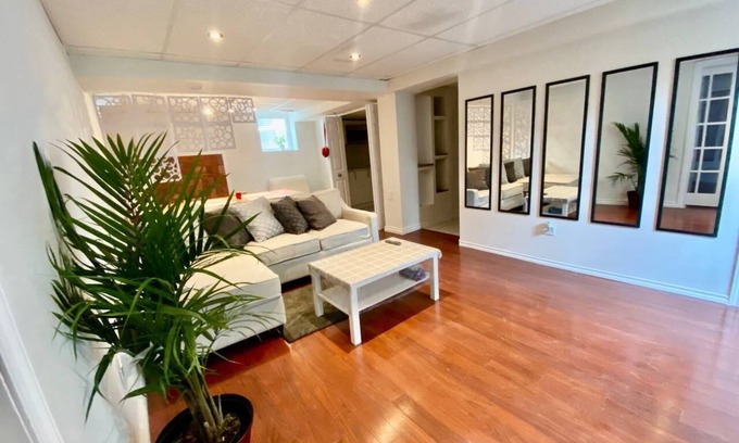 Newmarket House | Cozy private basement