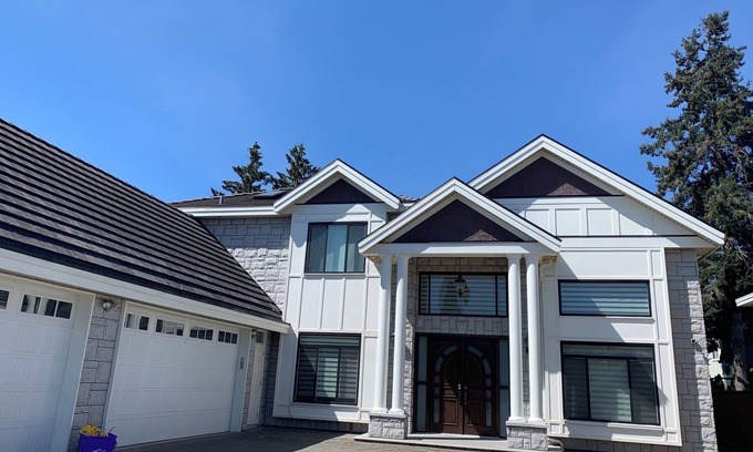 Richmond House | Cozy&Private Suite in Richmond with Separate entrance and parking spot