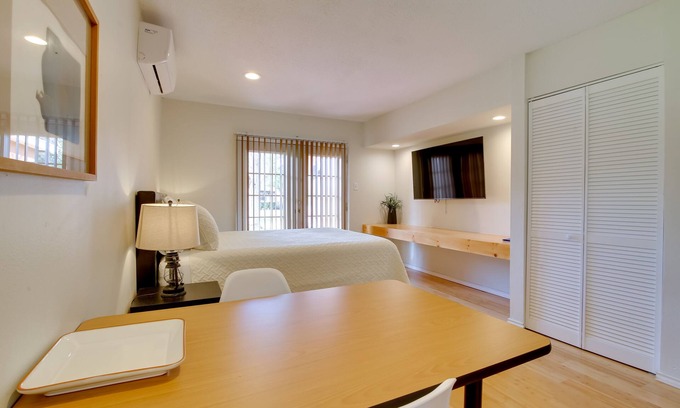 Rancho Viejo Apartment | Cozy Rancho Viejo Studio Rental, 29 Mi to Beach