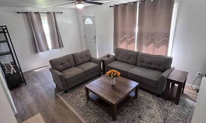 Ozark House | Cozy remodeled duplex, unit #A. 2bed/1bath unit with high speed Wifi.
