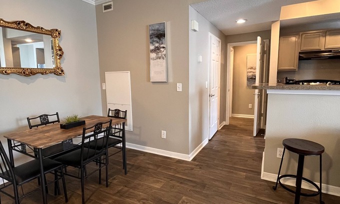 Lake Purdy Apartment | Cozy, Safe 1BDRM w/Balcony & amenities. Close to HWY 280 & major hospitals