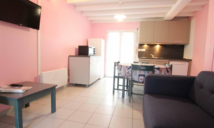 Siouville-Hague Cottage | Cozy Seaside Cottage: 3-Bedrooms, Near Beach, Surf Spot, Pet-Friendly, Internet, Parking