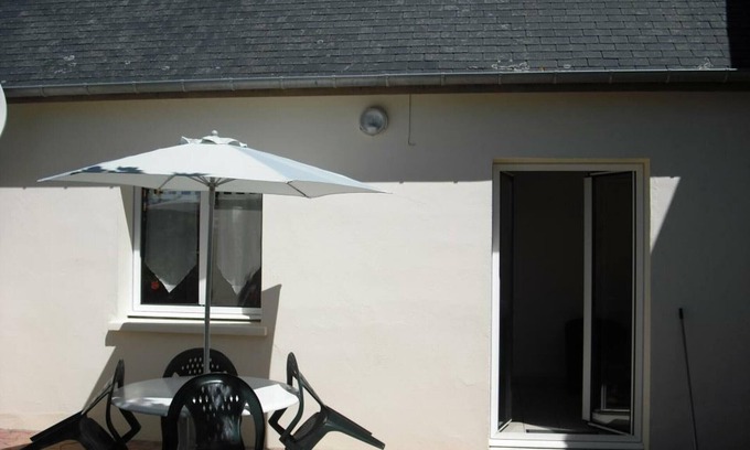Surtainville Cottage | Cozy Seaside House in Surtainville - 2BR, Terrace, BBQ, Pet-Friendly, Close to Dunes