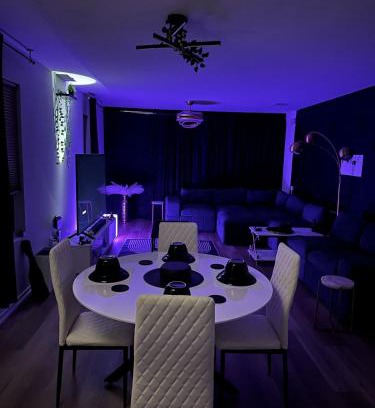 Kyle House | Cozy Stay with Pool Relax with Easy Access to Highway