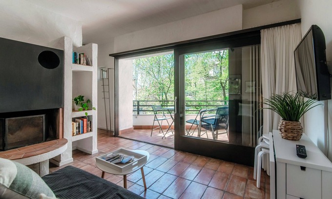 Capriasca Apartment | Cozy studio apartment in Sureggio Village with shared pool (SUREGGIO 2)