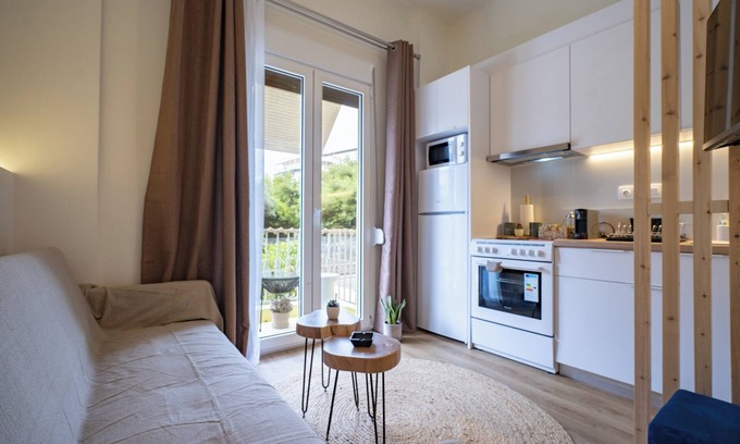 Kolokinthou Apartment | Cozy Studio for 3 persons