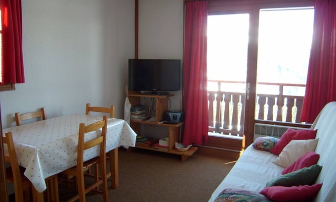 Cohennoz Apartment | Cozy studio for 4 at the foot of the slopes, pets allowed, parking