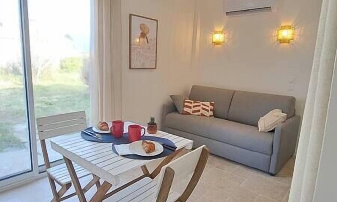 Gradignan House | Cozy studio in a peaceful garden