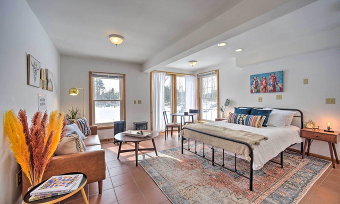 Greenfield Center Apartment | Cozy Studio on Secluded 55 Acres w/Fire Pit!