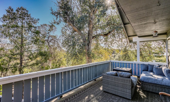 Ahwahnee Apartment | Cozy Studio w/Well-Being Retreat: Near Yosemite!