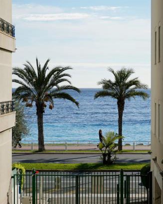 Fabron Apartment | Cozy studio with a sea view