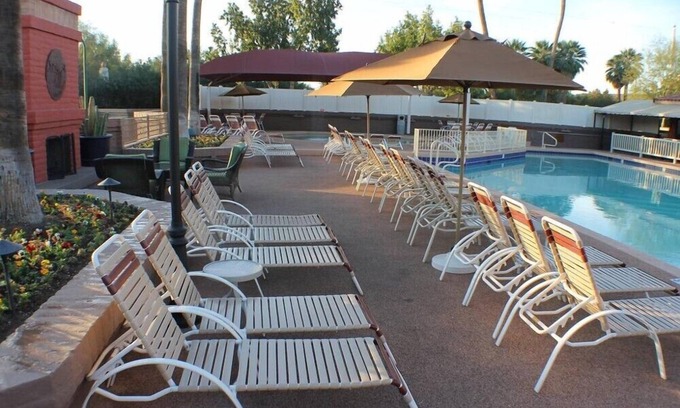 Arcadia Apartment | Cozy Studio with Pool & Fitness Room at Camelback