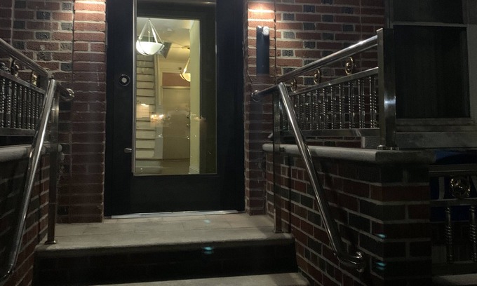 Flatbush Apartment | Cozy suites near Brooklyn Barclay's Center
