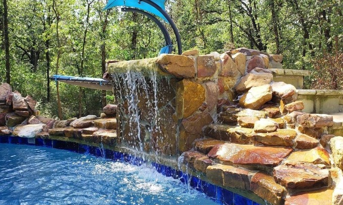 Holly Lake Ranch House | Cozy Teal Paradise - 3BR Home w/Private Pool