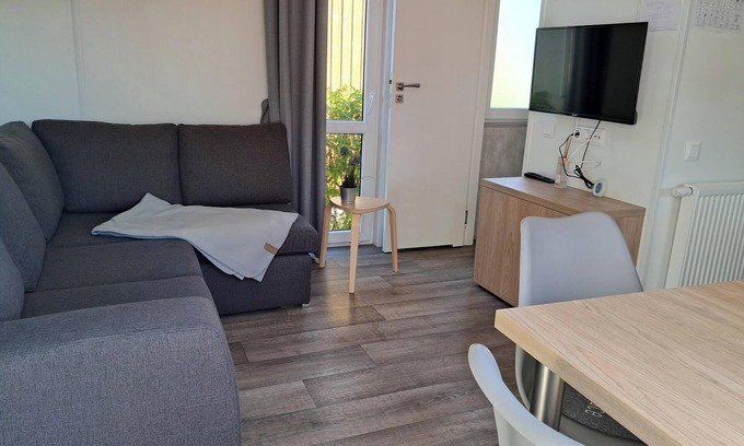 Beilngries Apartment | Cozy Tinyhouse (25sqm) with sun terrace