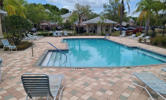 Wesley Chapel House | Cozy Townhouse 5 mins from Restaurants & Outlets, 20 mins from Downtown Tampa
