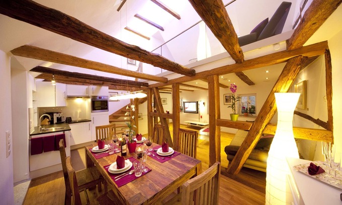 Rothenburg Old Town Apartment | Cozy vacation home with whirlpool tub and balcony