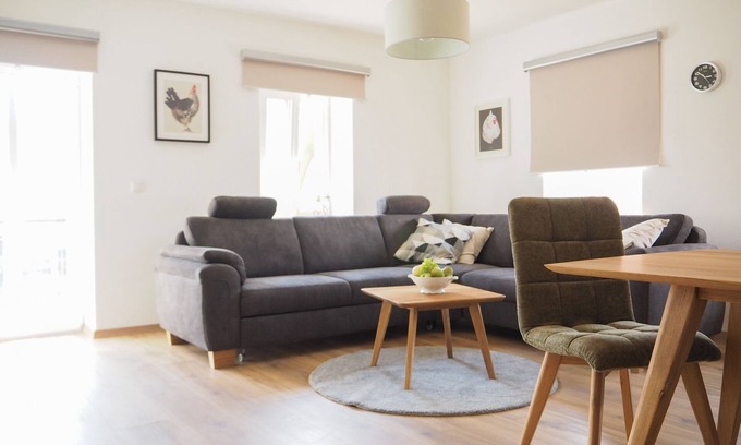 Seinsheim Apartment | Cozy vacation apartment "Johanna" (55m2) with south-facing balcony