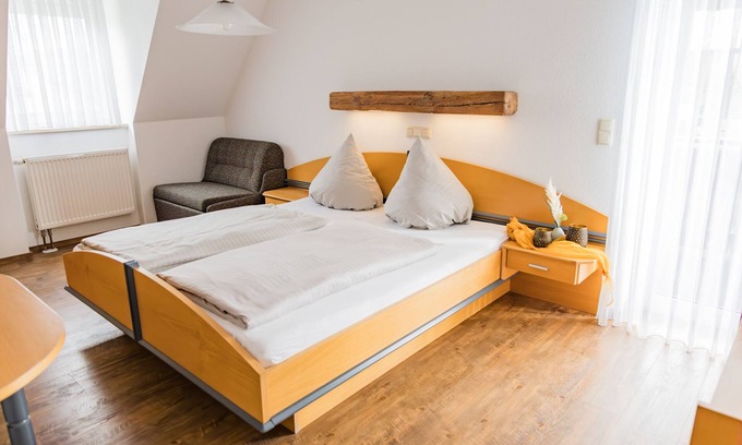 Absberg Apartment | Cozy vacation apartment for 4 people with balcony