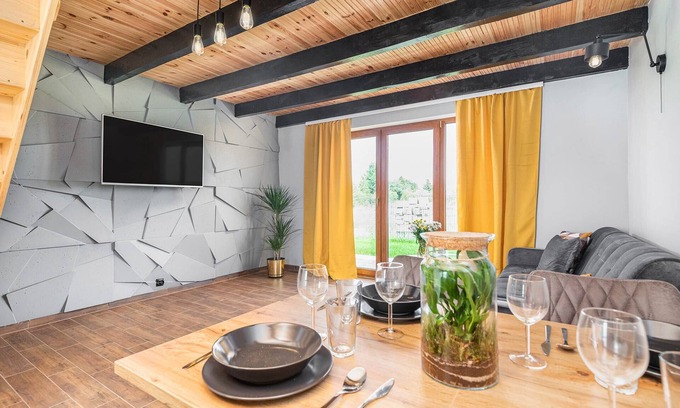 Swinoujscie House | Cozy vacation home in Świnoujście with terrace and garden