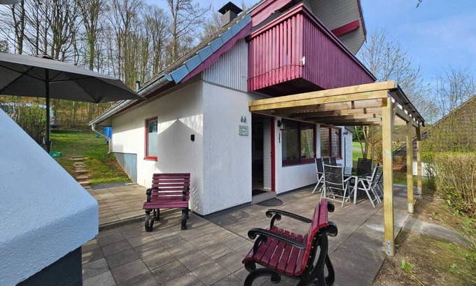 Reimboldshausen House | Cozy vacation home Steffi, water skiing, hiking and much more
