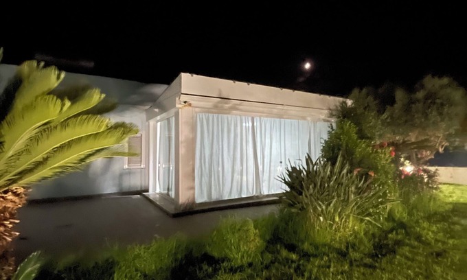 Procida Apartment | Cozy villa with garden a 5-minute walk from Chiaiolella beach
