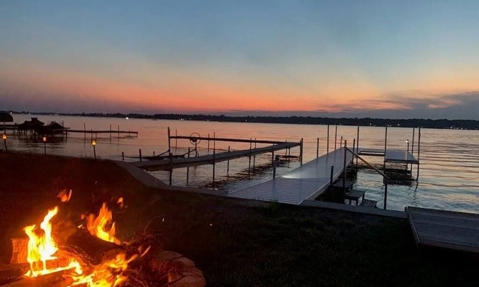 Bass Lake House | Cozy water front lake house with lake views of Bass Lake from almost every room!