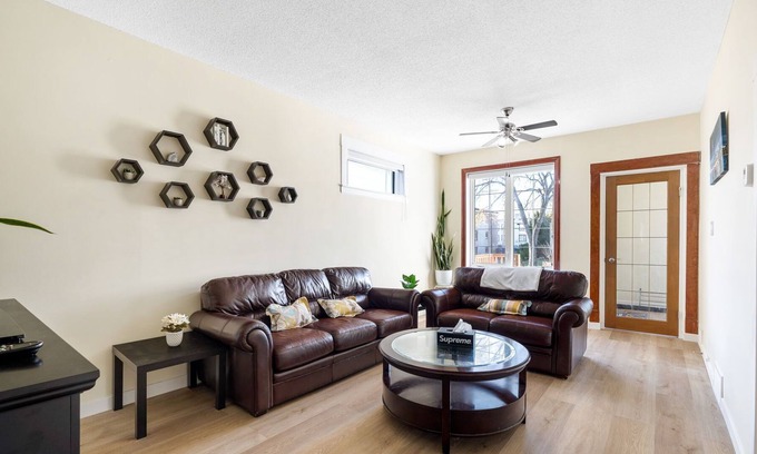 Winnipeg House | Cozy Winnipeg Home with 3 Bedrooms 2.5 Baths