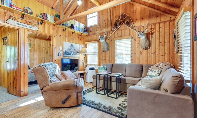 St Germain Cabin | Cozy Wisconsin Getaway w/Dock & Lake Access!