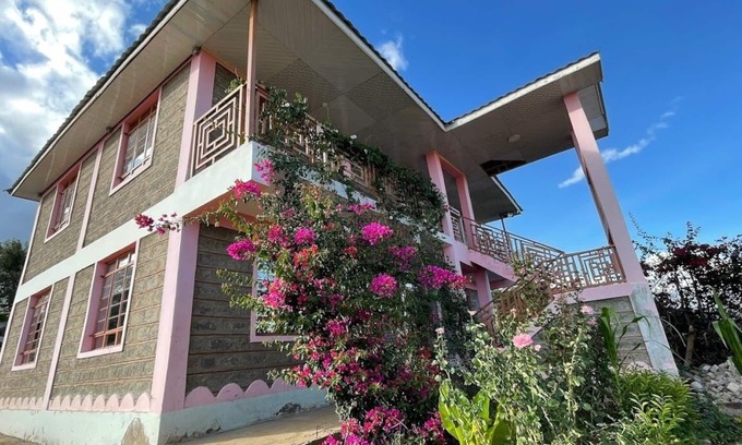 Machakos Apartment | Cozy1-bedroom with WIFI, Pool in enchanting Machakos 8