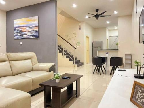Kampung Jawi Sempit House | CozyHouse 4ROOM 3BATH ROOM 10PAX`SimpangAmpatTasek